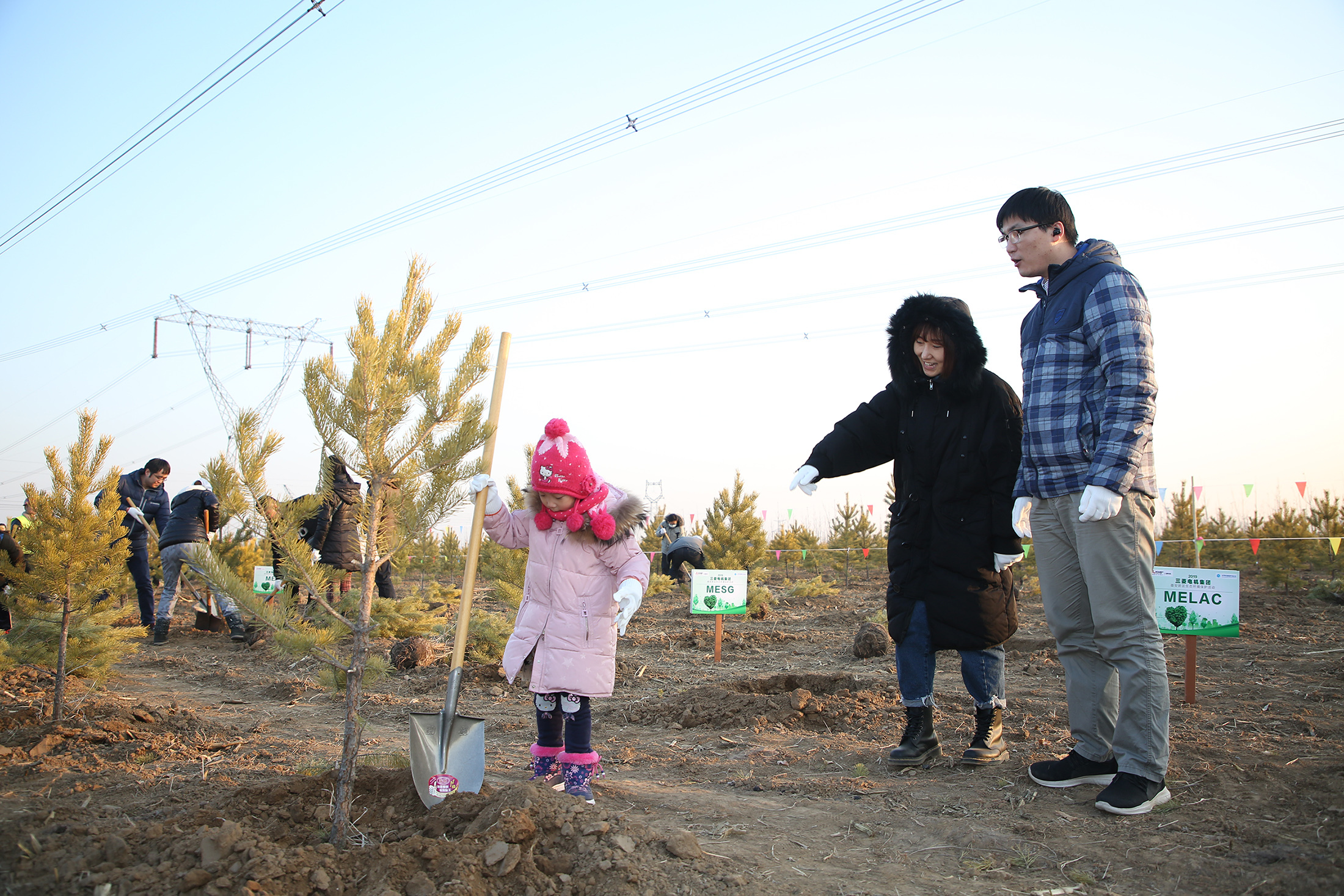 三菱電機(jī)踐行環(huán)保 用心和技術(shù)開創(chuàng)可持續(xù)未來 三菱電機(jī)踐行環(huán)保 用心和技術(shù)開創(chuàng)可持續(xù)未來